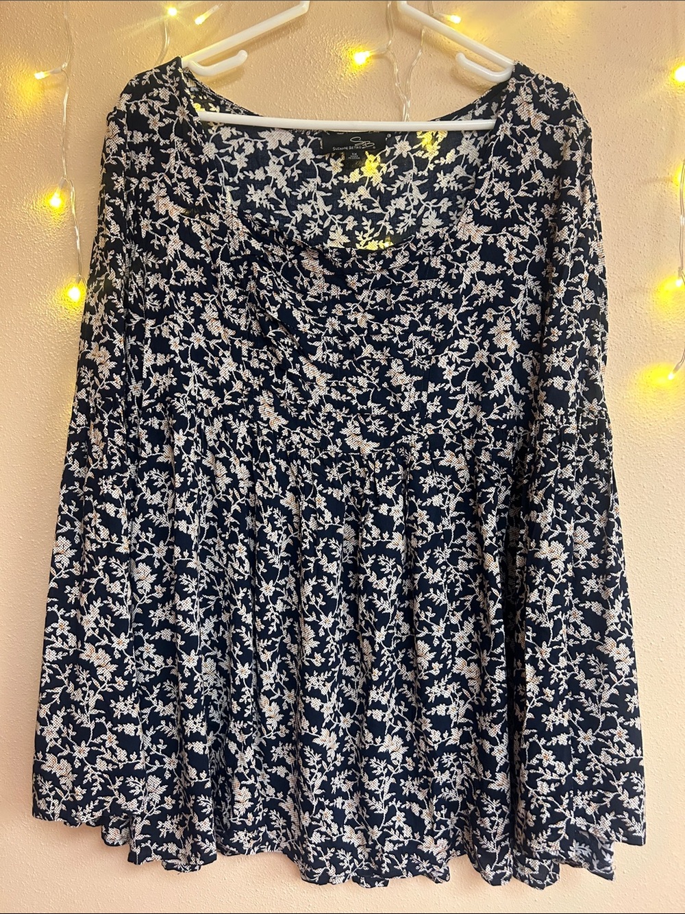 Suzanne Betro Navy Cream & Yellow Floral Tunic/ Blouse 1X